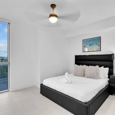 Charming 3-Bed Mins From Brickell With Free Parking Apartment Miami Exterior photo