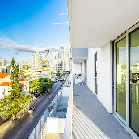 Charming 3-Bed Mins From Brickell With Free Parking Apartment Miami Exterior photo