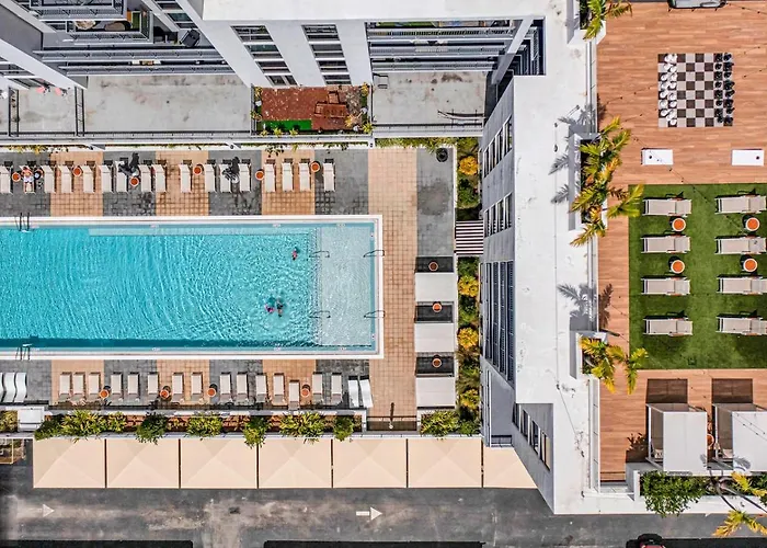 Charming 3-Bed Mins From Brickell With Free Parking
