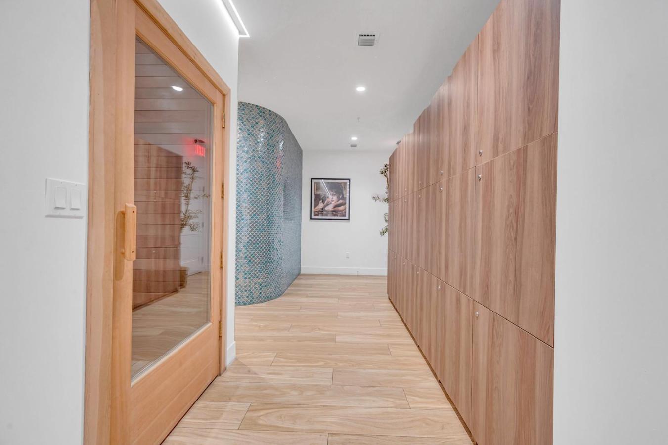 Charming 3-bed Mins From Brickell With Free Parking Apartment *