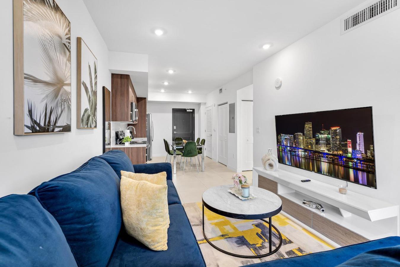 Apartment Charming 3-bed Mins From Brickell With Free Parking Miami