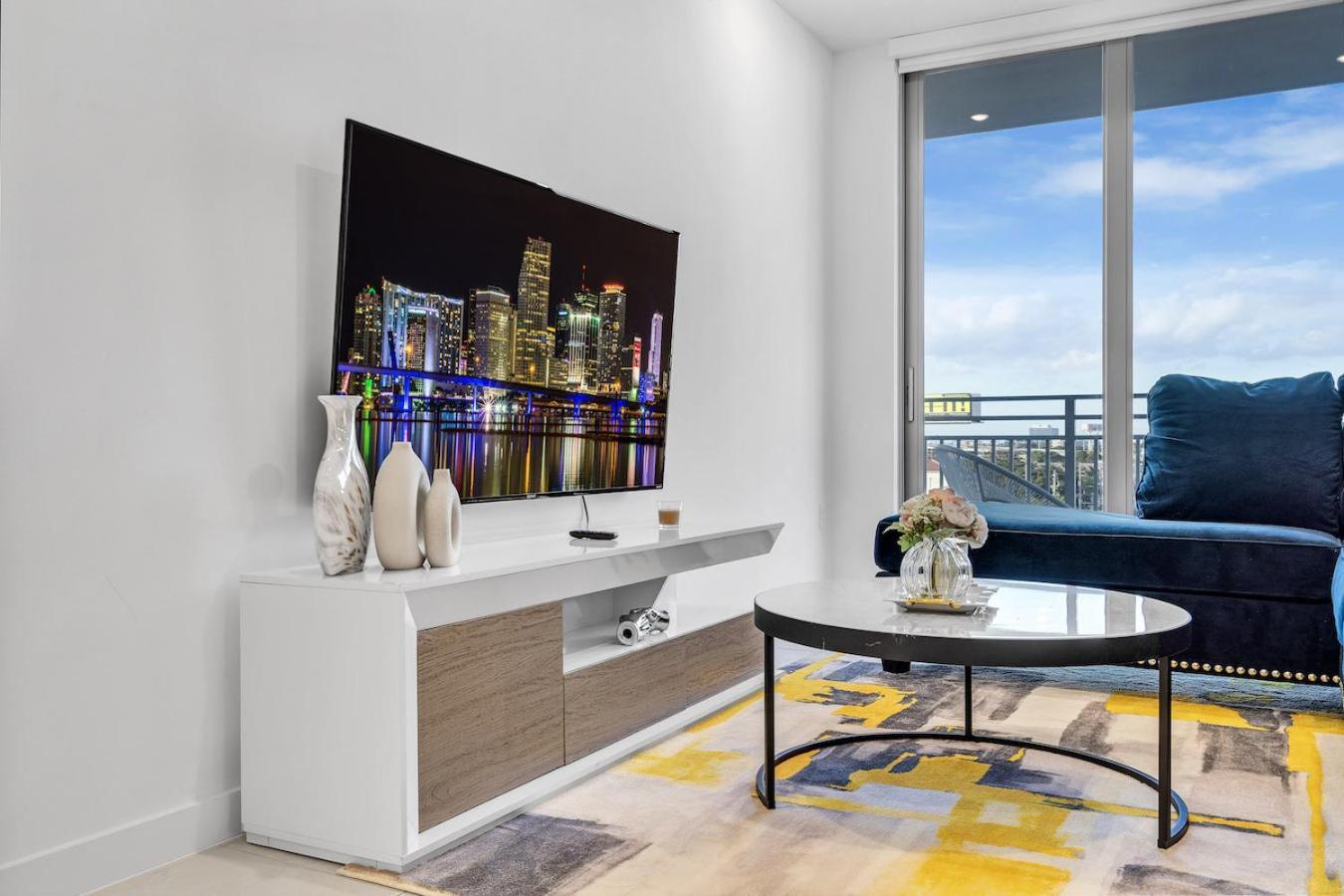 Apartment Charming 3-bed Mins From Brickell With Free Parking
