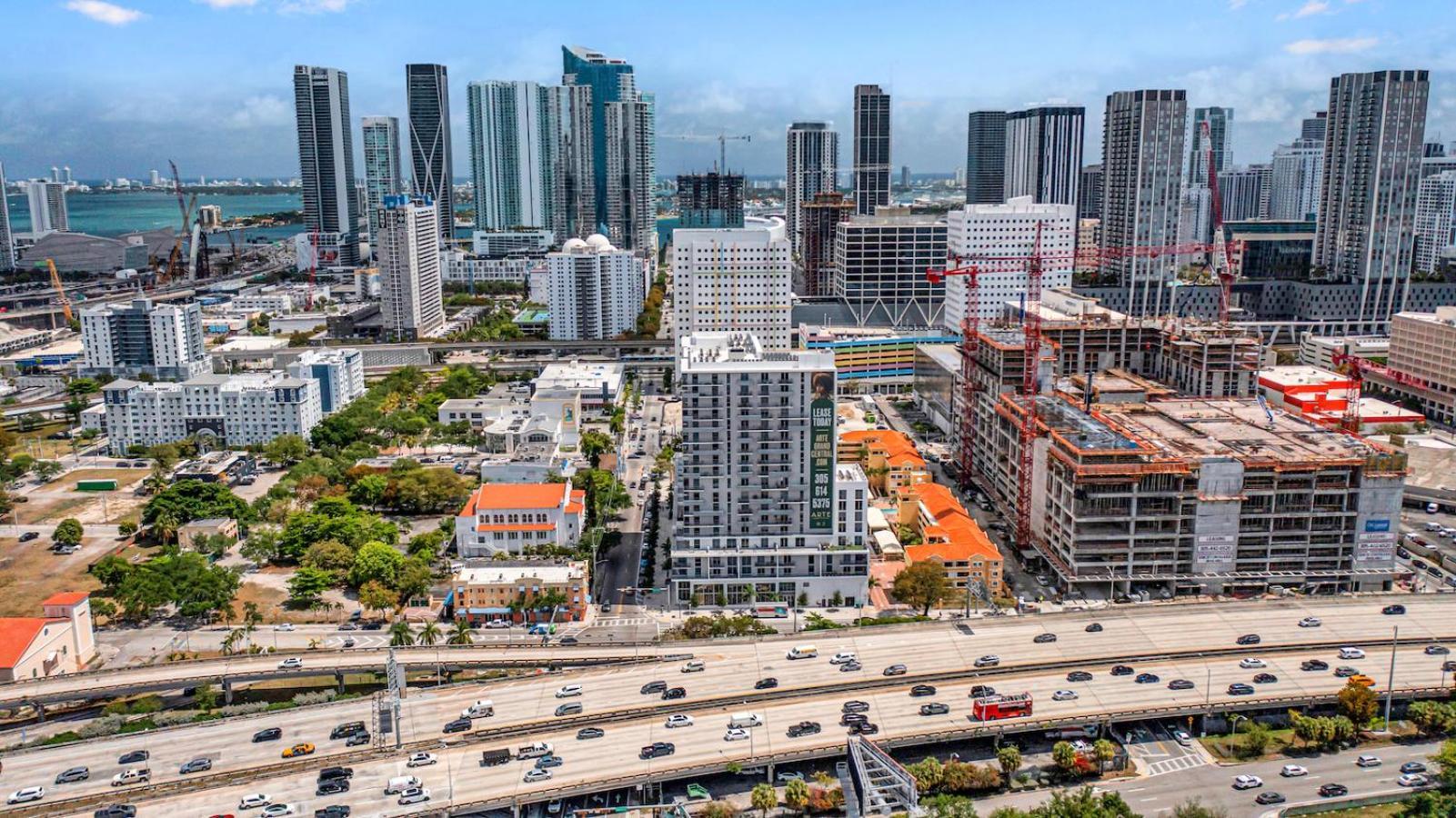 Charming 3-bed Mins From Brickell With Free Parking Apartamento Miami