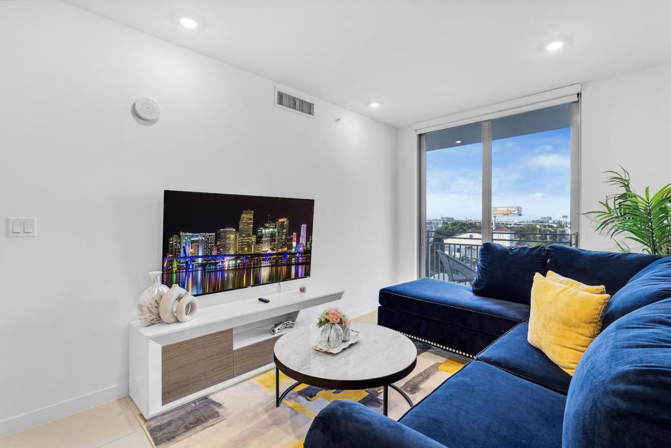 Charming 3-bed Mins From Brickell With Free Parking Apartamento Miami